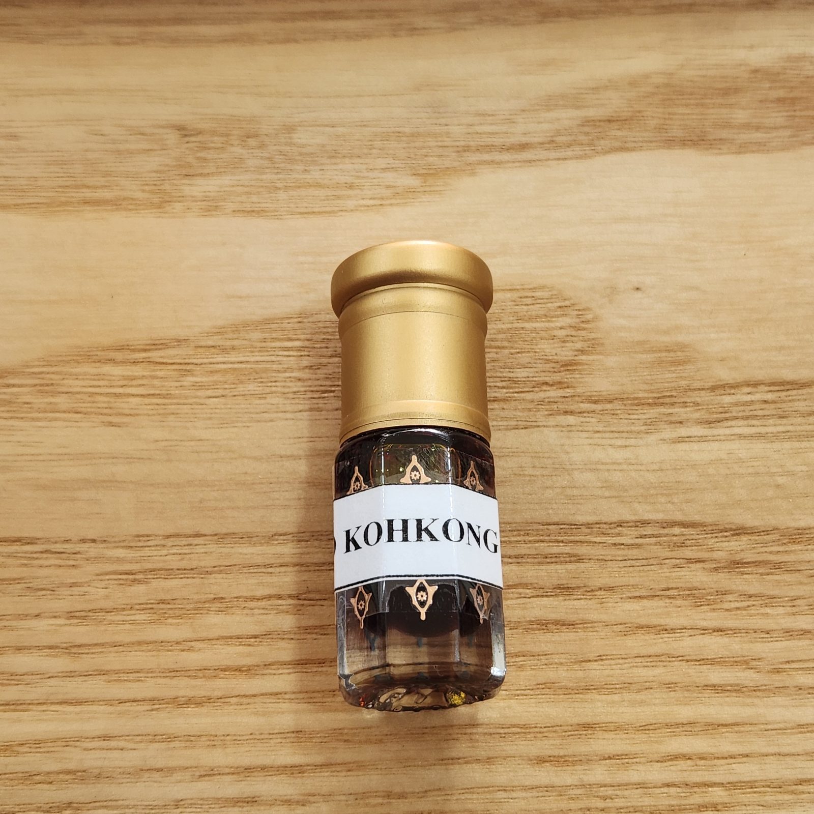 Kohkong agarwood oil bottle