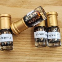 Pursat Agarwood Oil – rich woody depth with a clear lasting finish photo 2