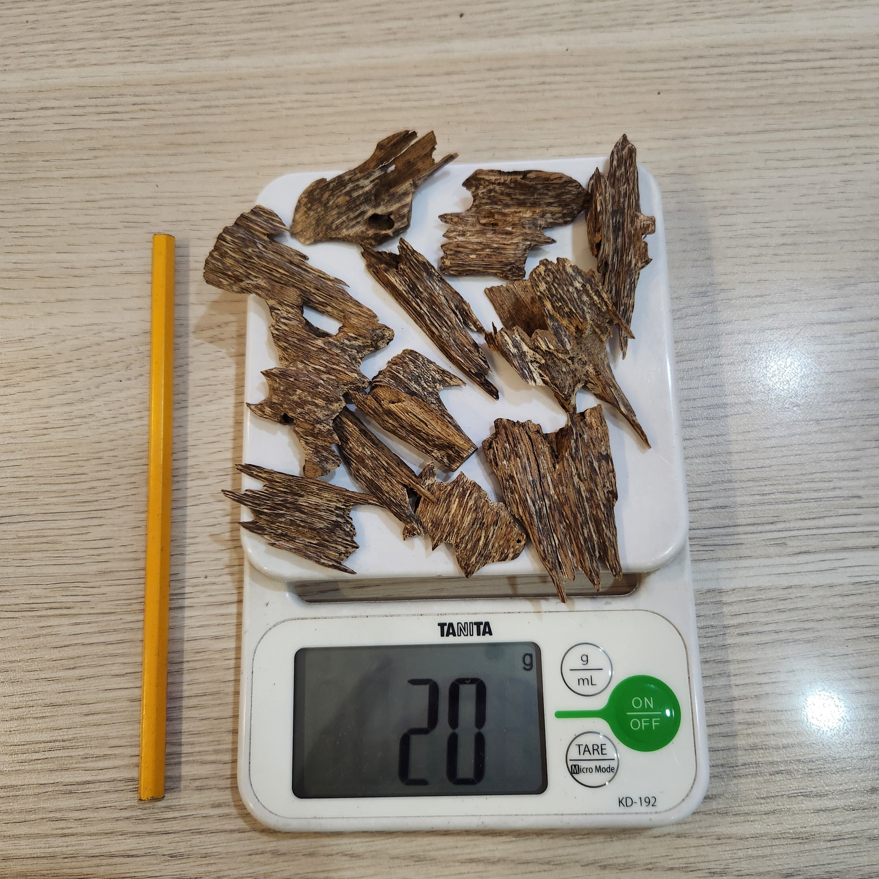 Trầm kiến tự nhiên 1 gram