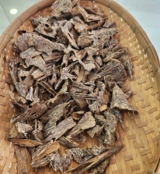 20 grams Trầm hương Việt Nam  miếng nhỏ chất lượng Đặc Biệt